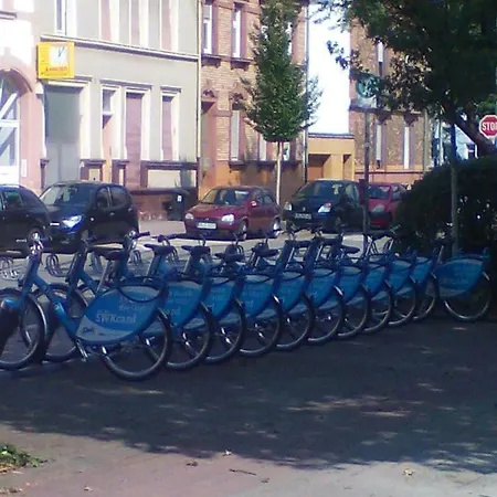 Grosses Einzelzimmer Mit Schreibtisch Appartement Kaiserslautern